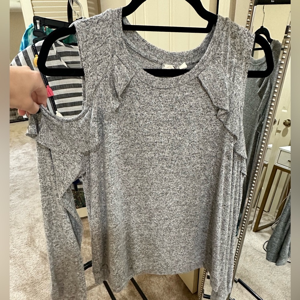 Womens sweater - shoulder cutout and ruffle detail - Blu Pepper